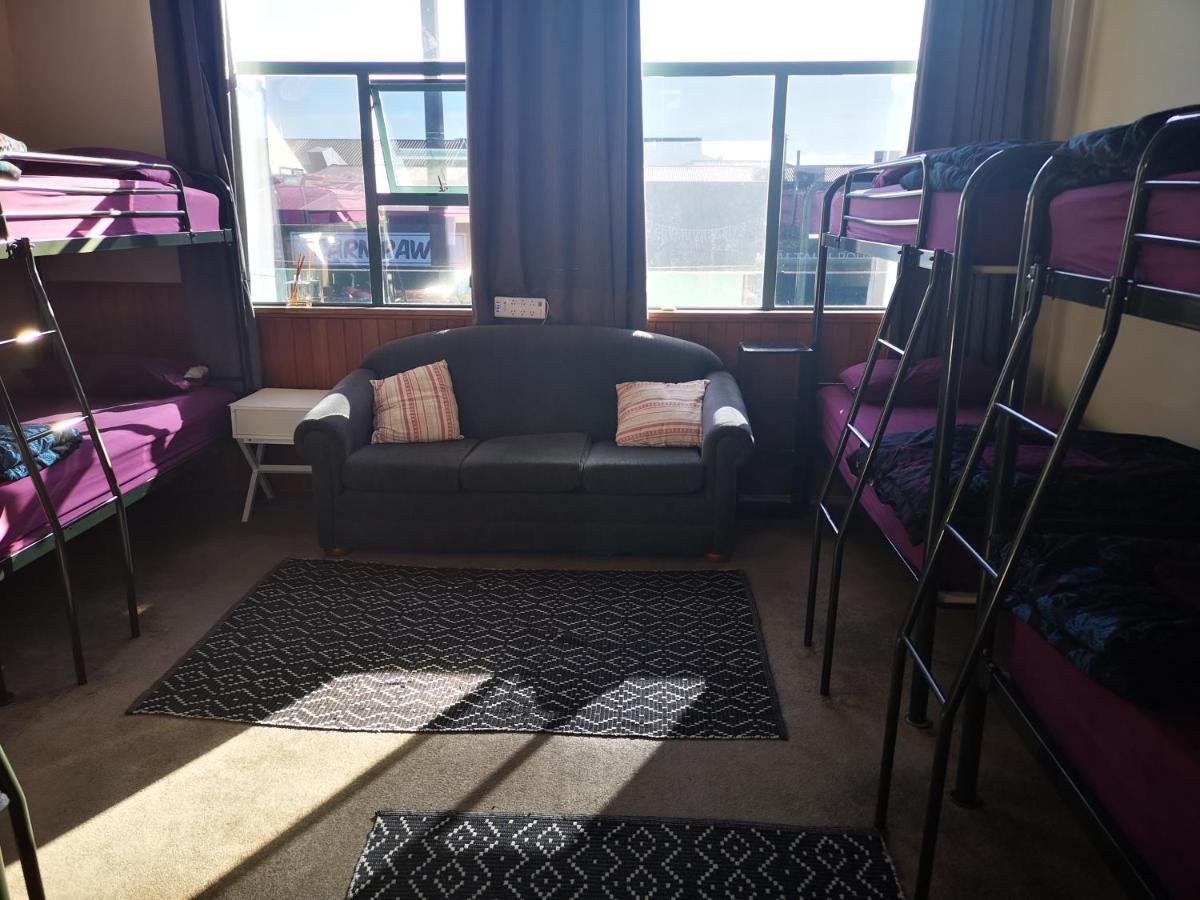 Mountain Jade Backpackers,Private Rooms & Studios هوكيتيكا المظهر الخارجي الصورة