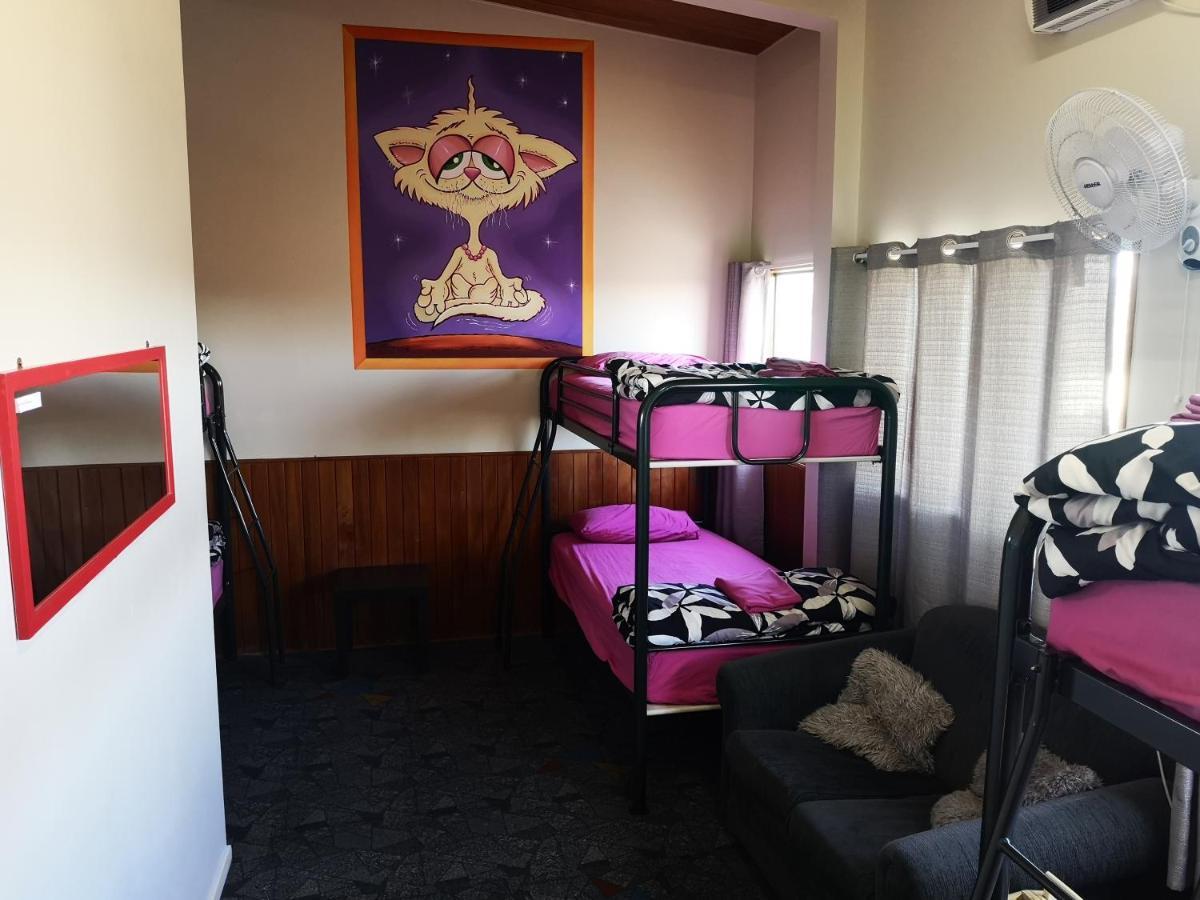 Mountain Jade Backpackers,Private Rooms & Studios هوكيتيكا المظهر الخارجي الصورة