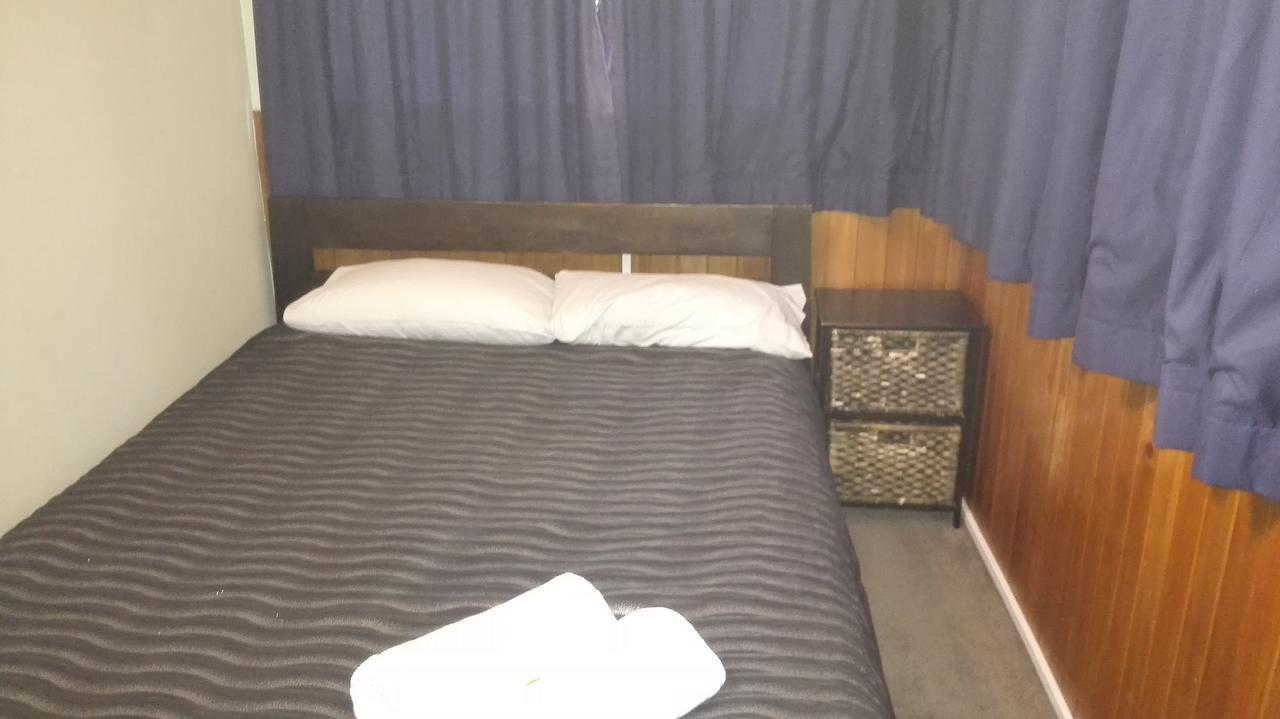 Mountain Jade Backpackers,Private Rooms & Studios هوكيتيكا الغرفة الصورة