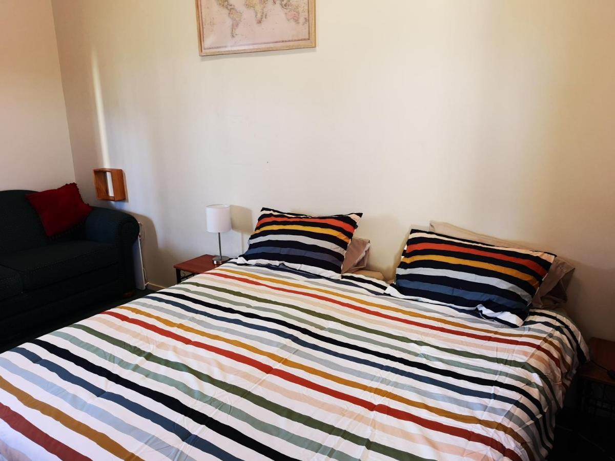 Mountain Jade Backpackers,Private Rooms & Studios هوكيتيكا المظهر الخارجي الصورة